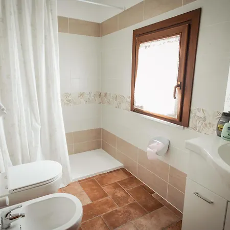 Apartman La Casa Del Brigante - Pernotto Chiaromonte